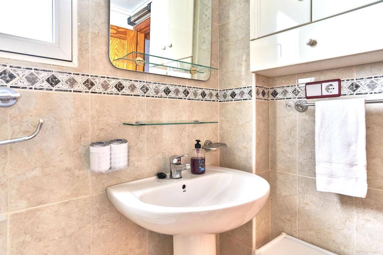 Espanhouse David 2 Bedroom Apartment Torrevieja With Pool エクステリア 写真