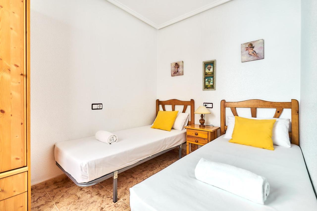 Espanhouse David 2 Bedroom Apartment Torrevieja With Pool エクステリア 写真